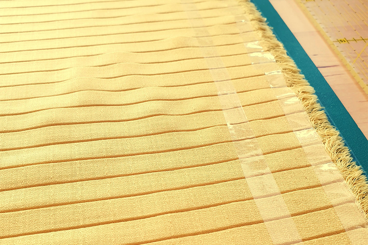 15 0188 tuto batiste plissé jaune papier collant