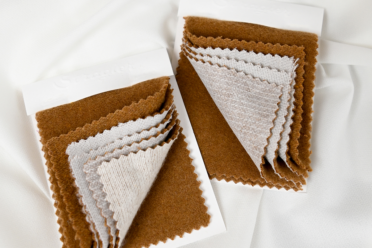 Echantillons d'entoilage pour laine