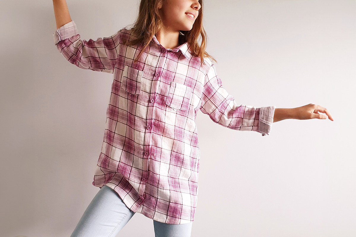 Présentation d'une chemise en gaze de coton