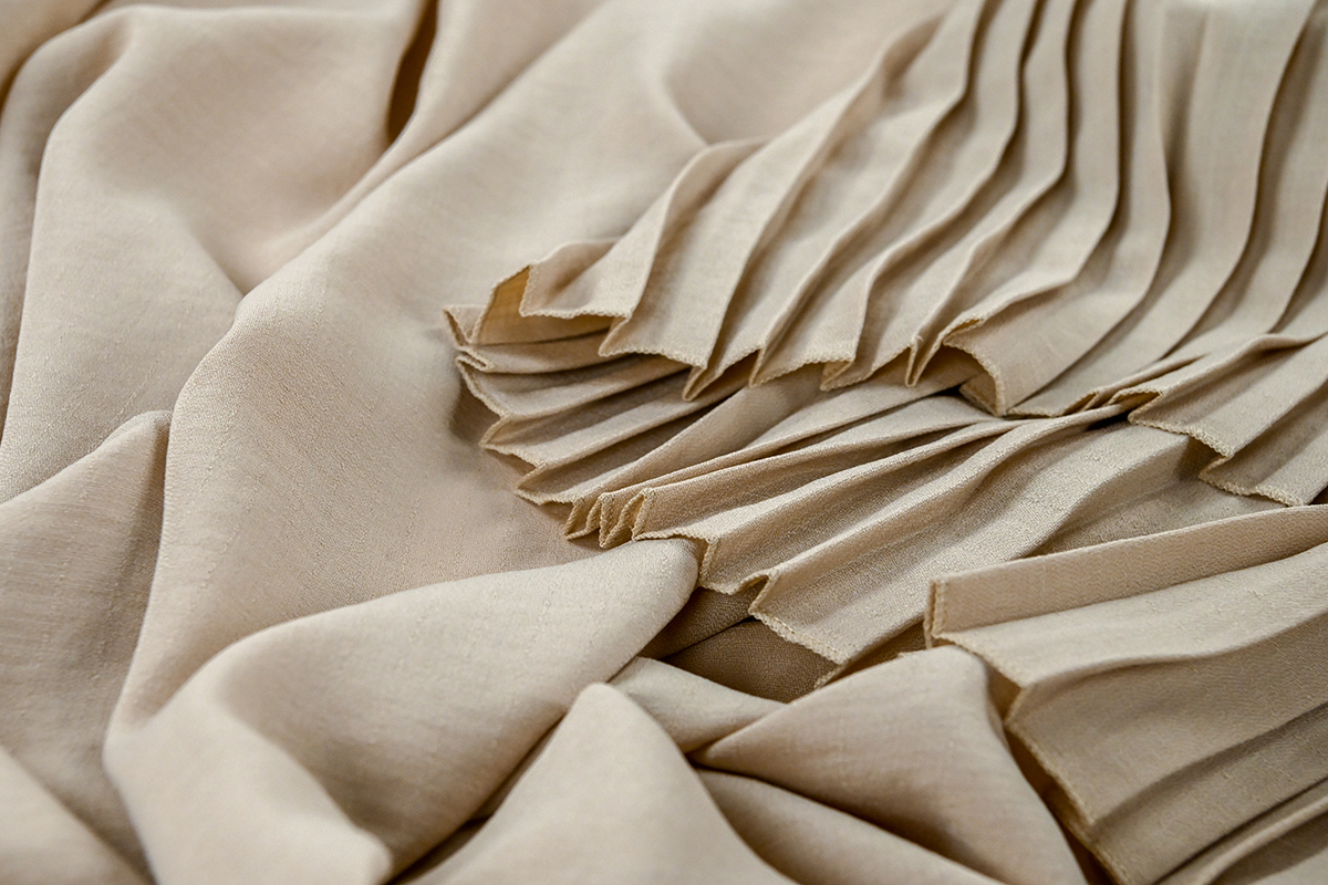 Présentation de tissus batiste microfibres ou plissés