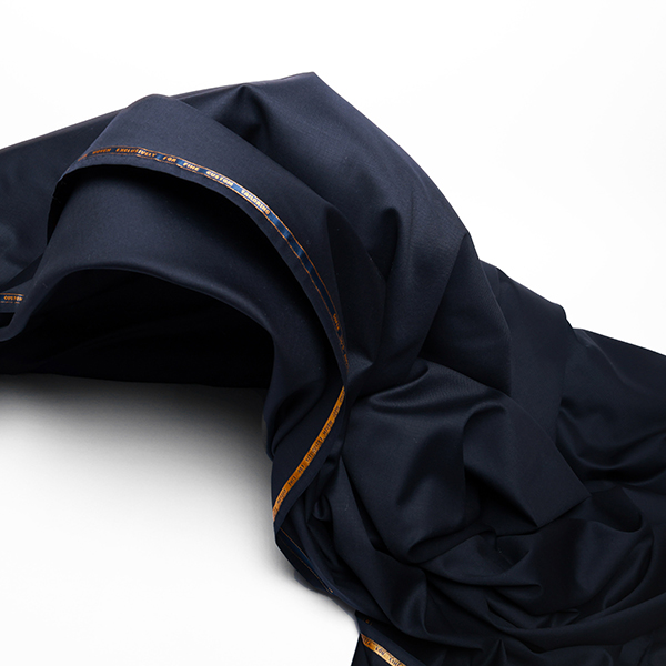 super-120-01-600x600 démonstration laine super 120 pour costume marine