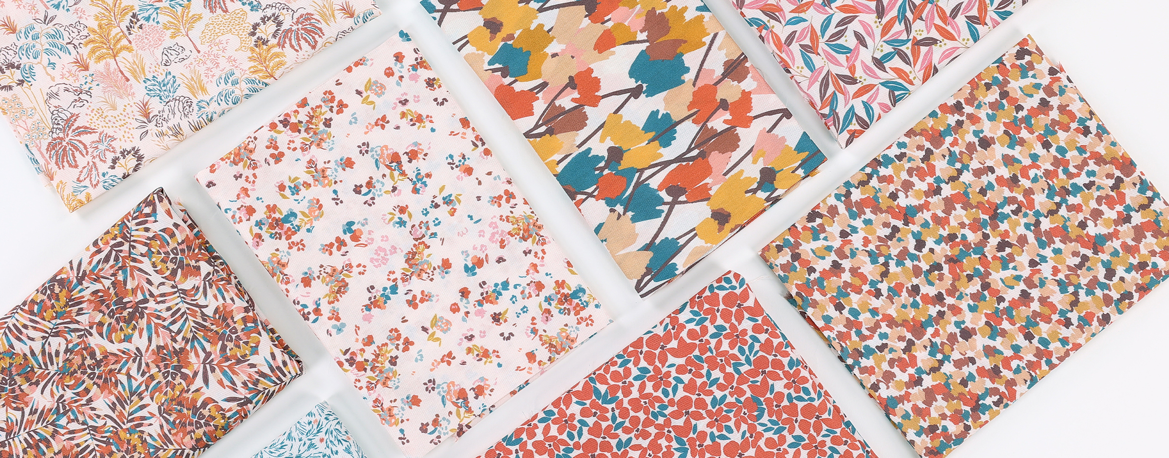 Présentation des tissus qui composent la collection UNE Allure Cayenne