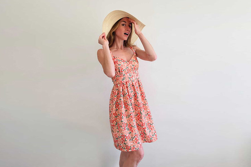 lesworkshopdemarie dans une robe UNE de la collection Evasion