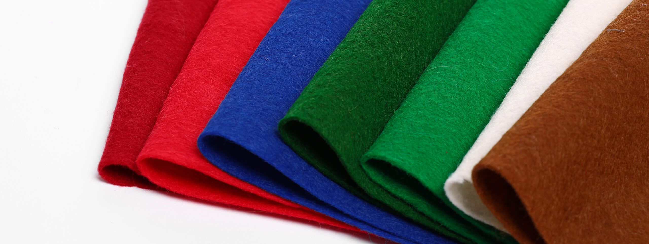 Présentation de nos tissus feutre - feutrine disponibles chez Stragier