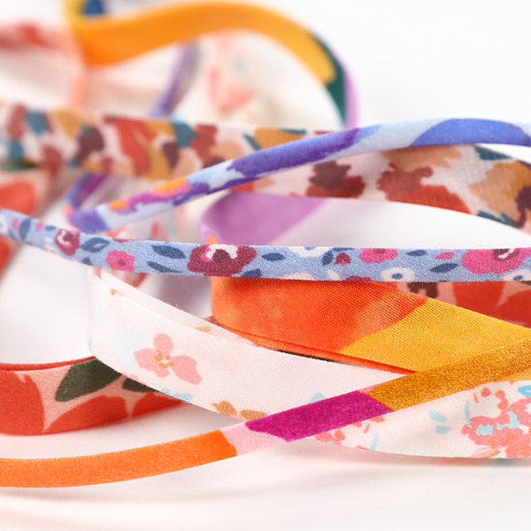 Présentation de notre gamme de biais et cordon issu de la collection UNE