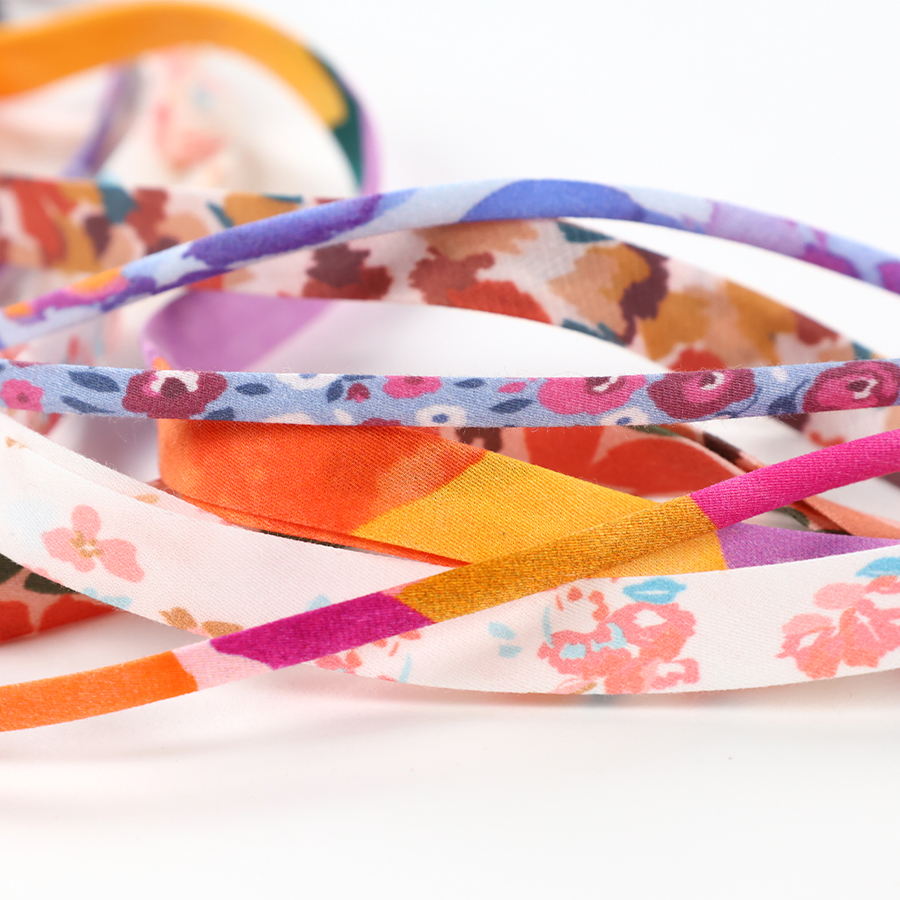 Présentation de notre gamme de biais et cordon issu de la collection UNE