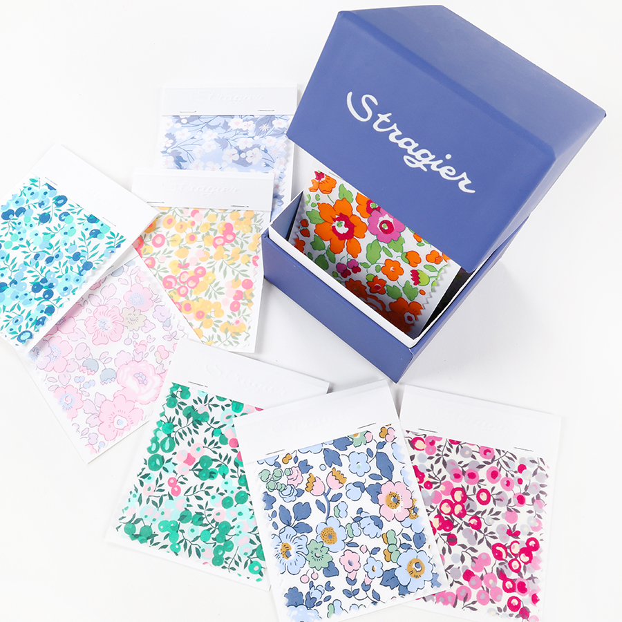 Démonstration d'échantillons de tissus Liberty Tana Lawn® exclusifs et rares Betsy Wiltshire et Mitsi