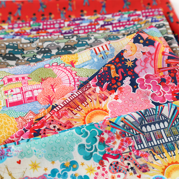 Démonstration d'échantillons de la collection capsule 2024 Liberty The London Collection en Tana Lawn BIO