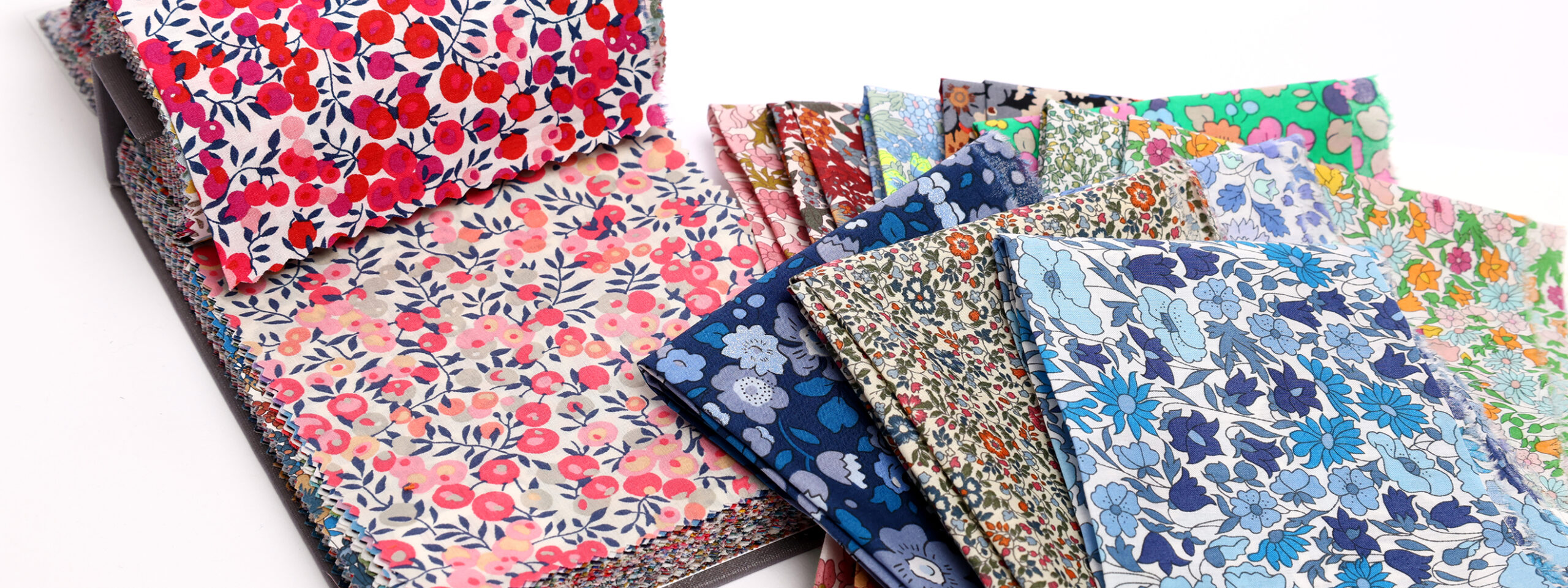 Présentation de tout les tissus Tana Lawn Liberty faisaint partie de la collection Classic et Interporel disponible chez Stragier.