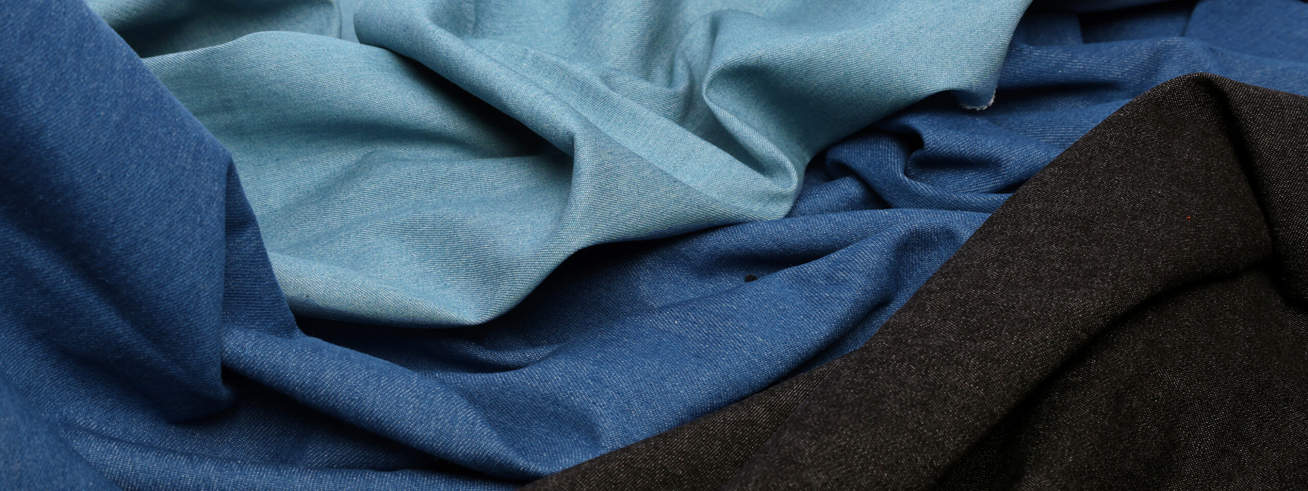 jeans-coton-2640x992 Présentation de nos différents tissus jeans en coton