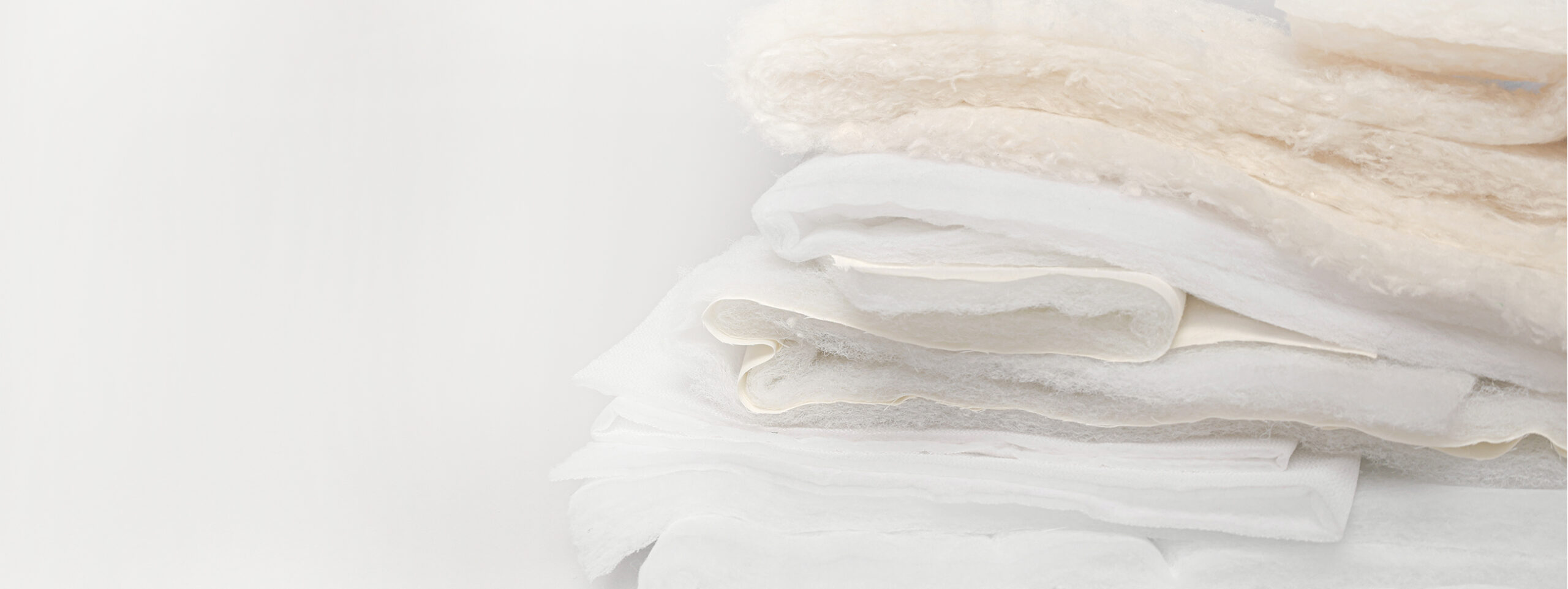 Présentation de nos tissus ouatin et molleton disponibles chez Stragier