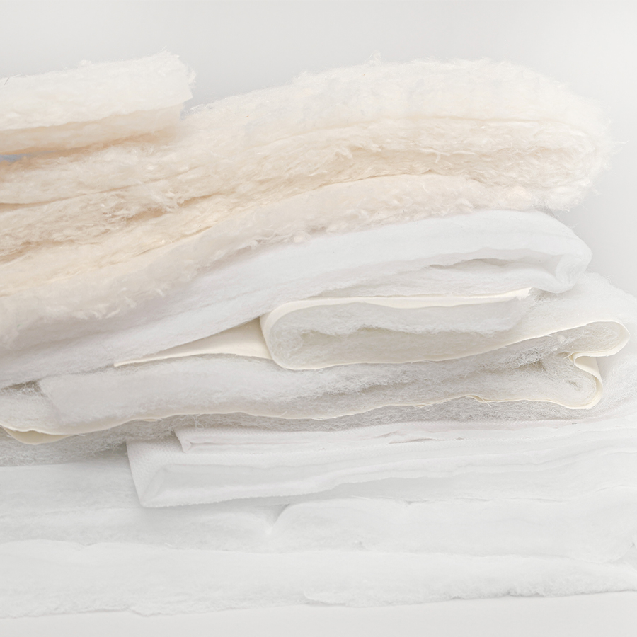 Présentation de nos tissus ouatin et molleton disponibles chez Stragier