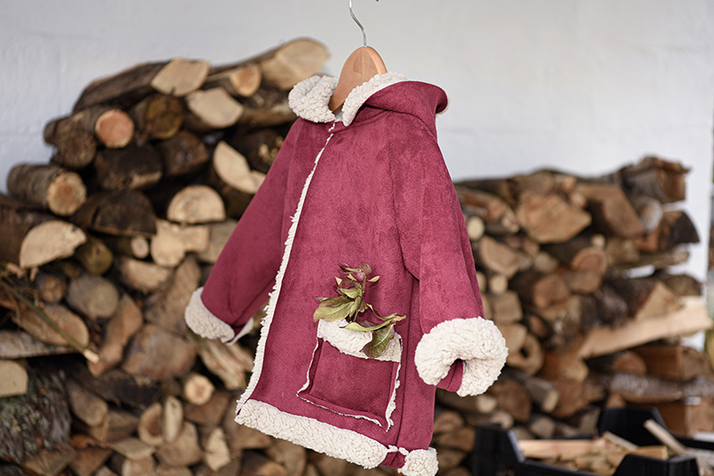 suédine-teddy-veste-01-800x533 Veste en suédine teddy coloris Baies