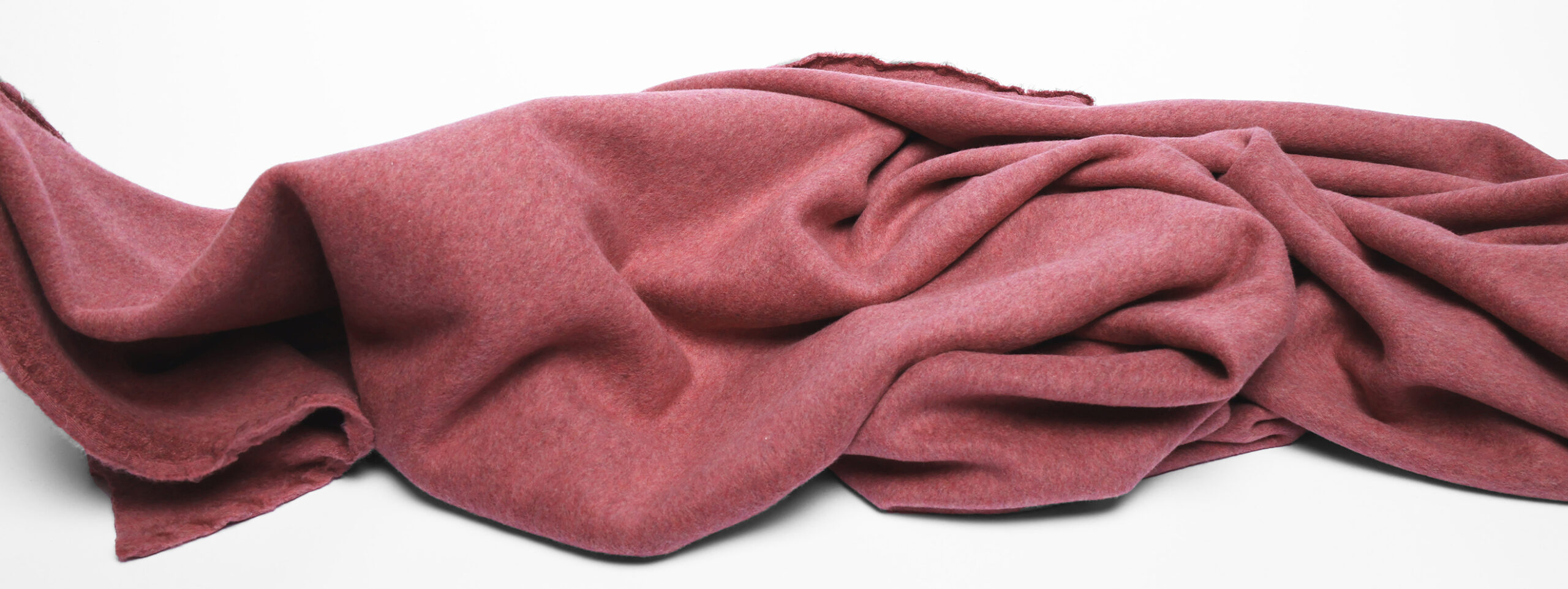 Présentation d'un polaire de coton bio disponible chez Stragier