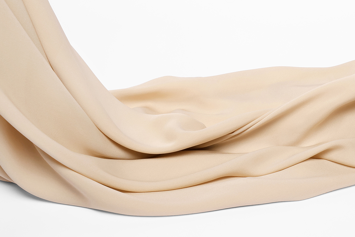 Présentation d'un double crêpe georgette.