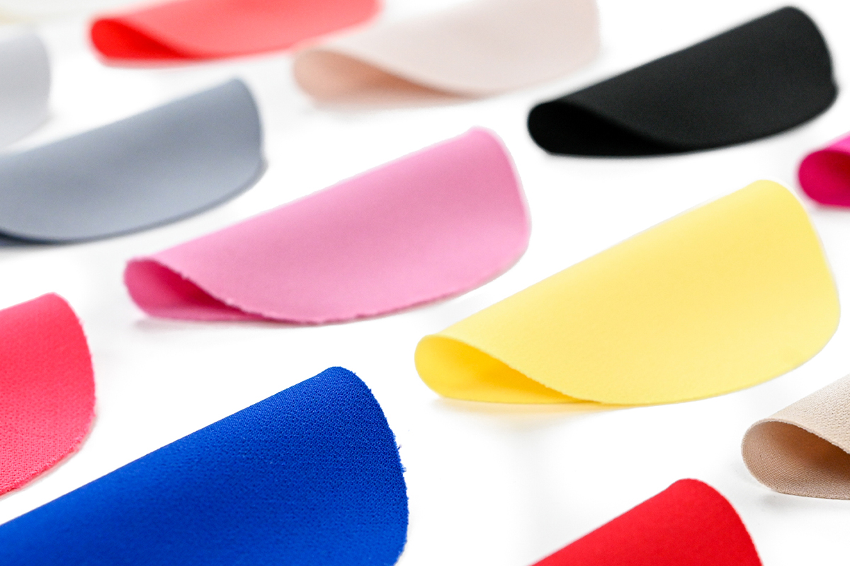 Présentation de notre gamme de tissus crêpe lourd infroissable