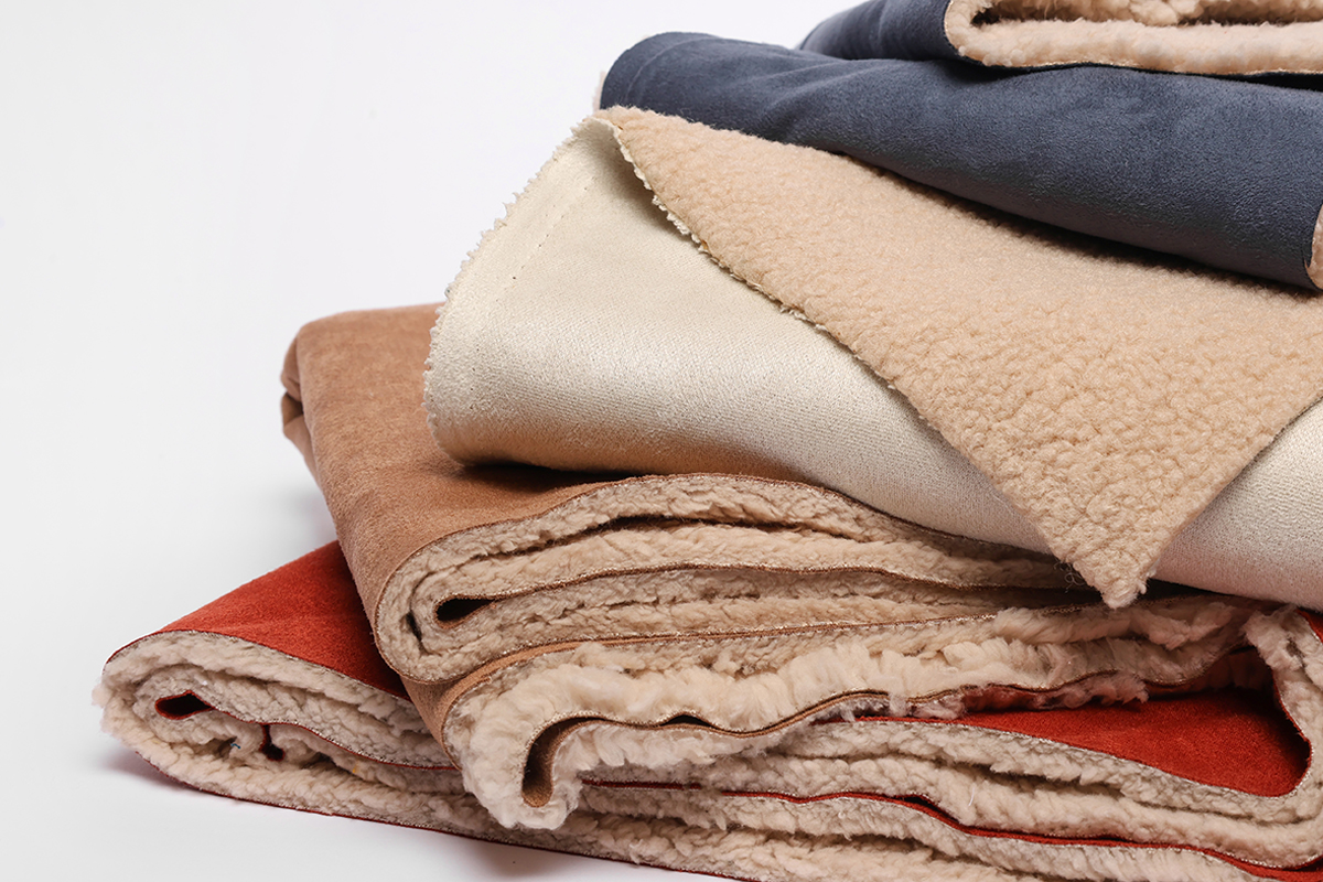 Présentation des différents suédines teddy dispoibles chez Stragier