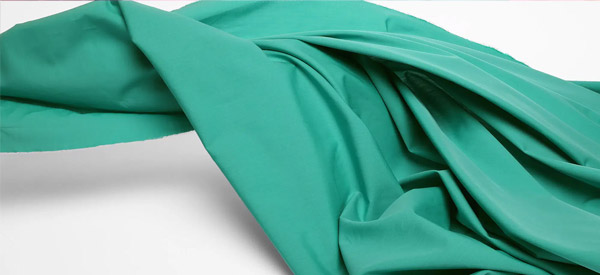 Découvrez notre gamme de tissus fil à fil