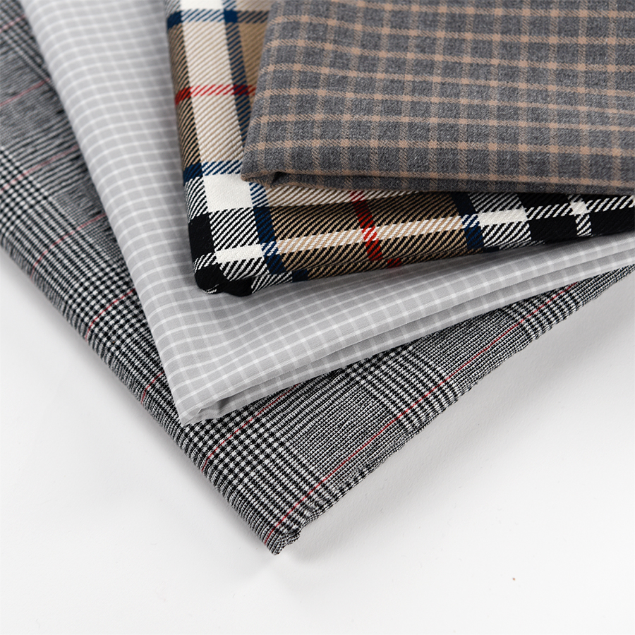 Découvrez notre gamme de tissus coton carreaux