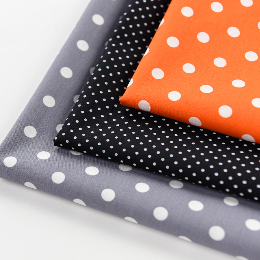 Découvrez notre sélection de tissus coton à pois