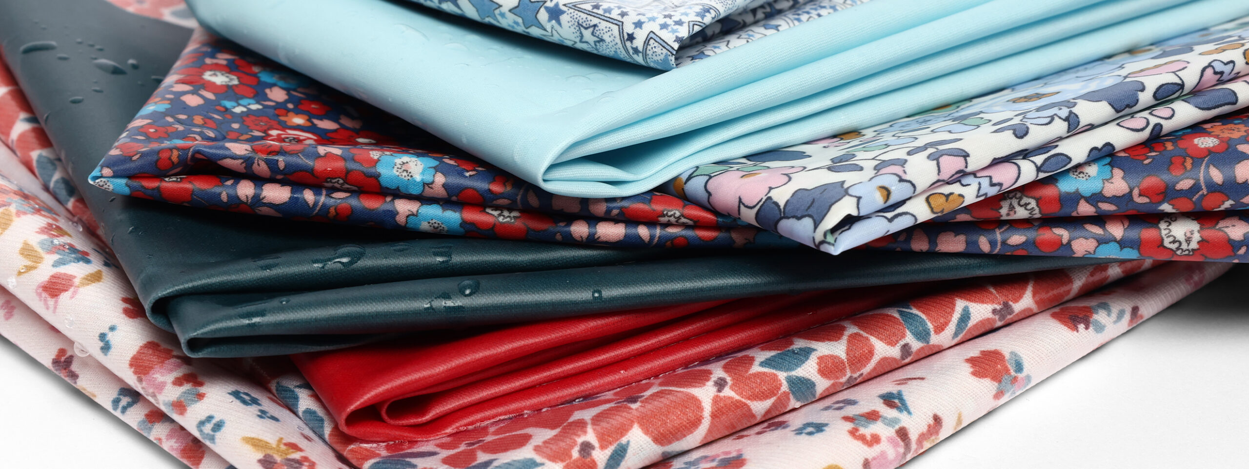 Découvrez notre gamme de tissus coton enduits