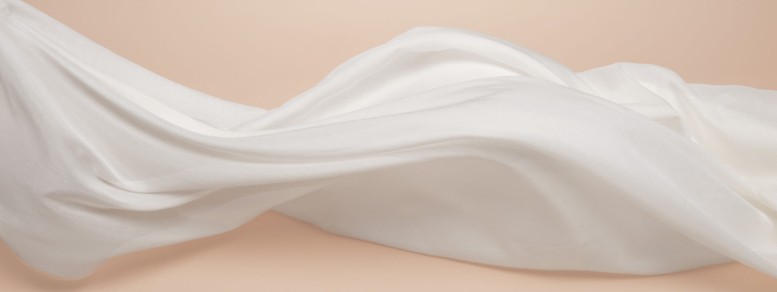 Découvrez notre gamme de tissus voile de coton