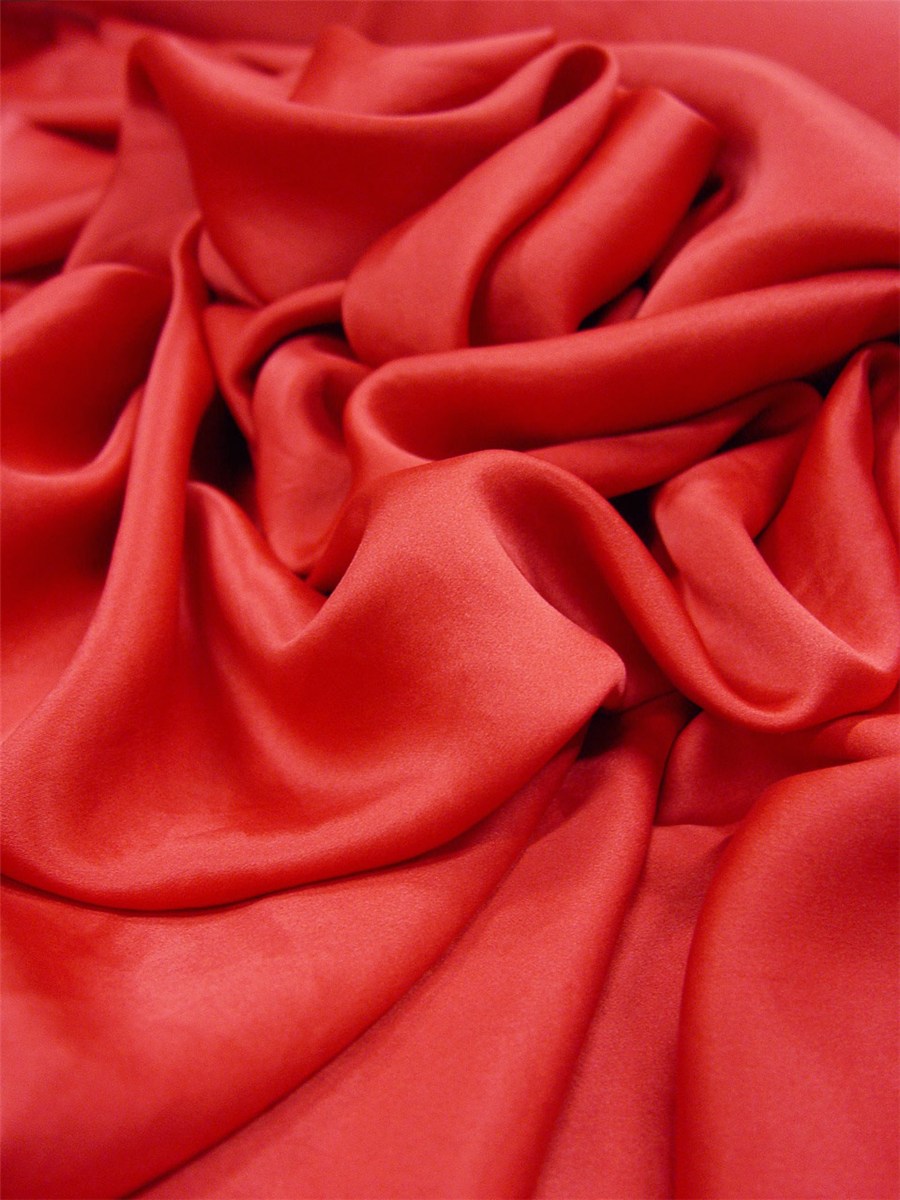 Crepe Satin - super soft - Plain - Ruby