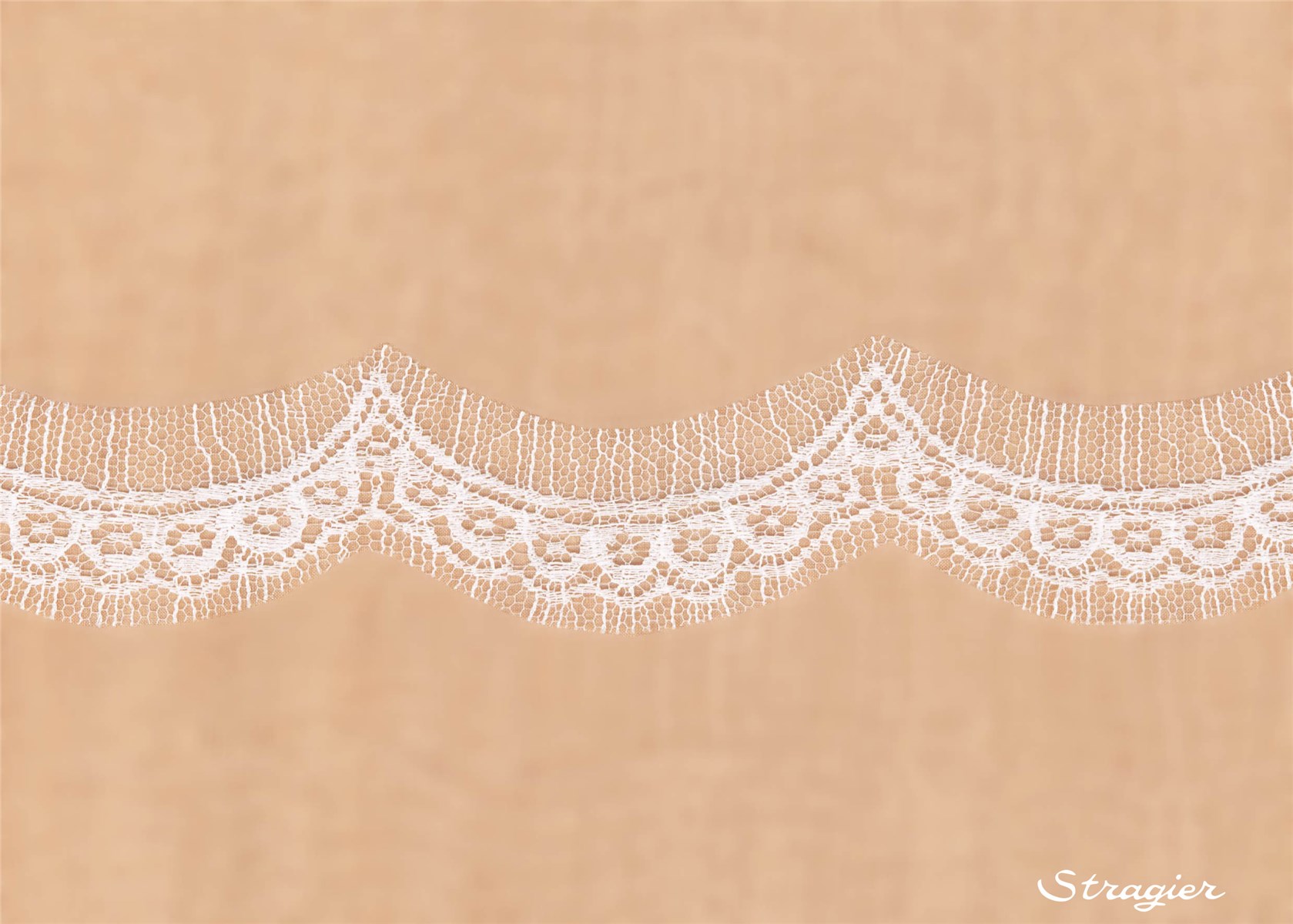 Dentelle de Calais - Milianie - Porcelaine Stragier - 3 cm