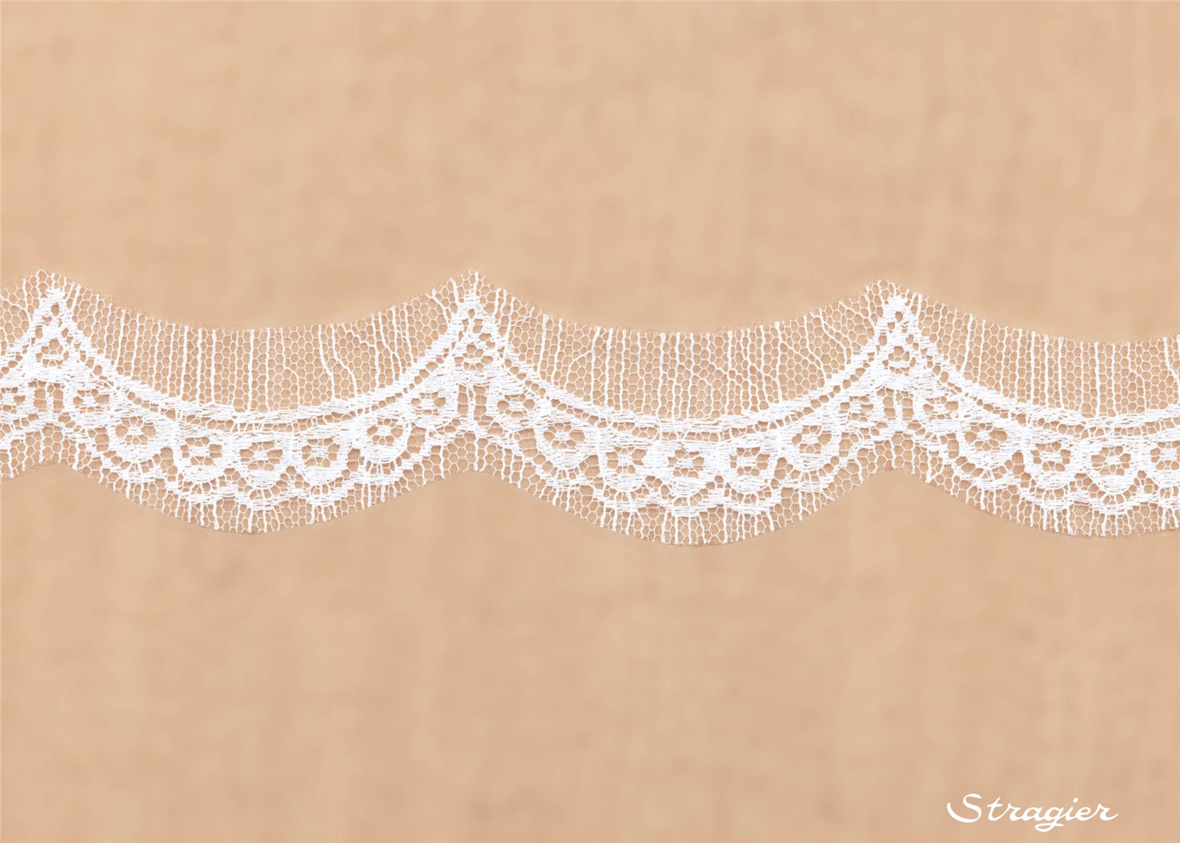 Calais Lace - Milianie - Stragier Optical White - 3 cm