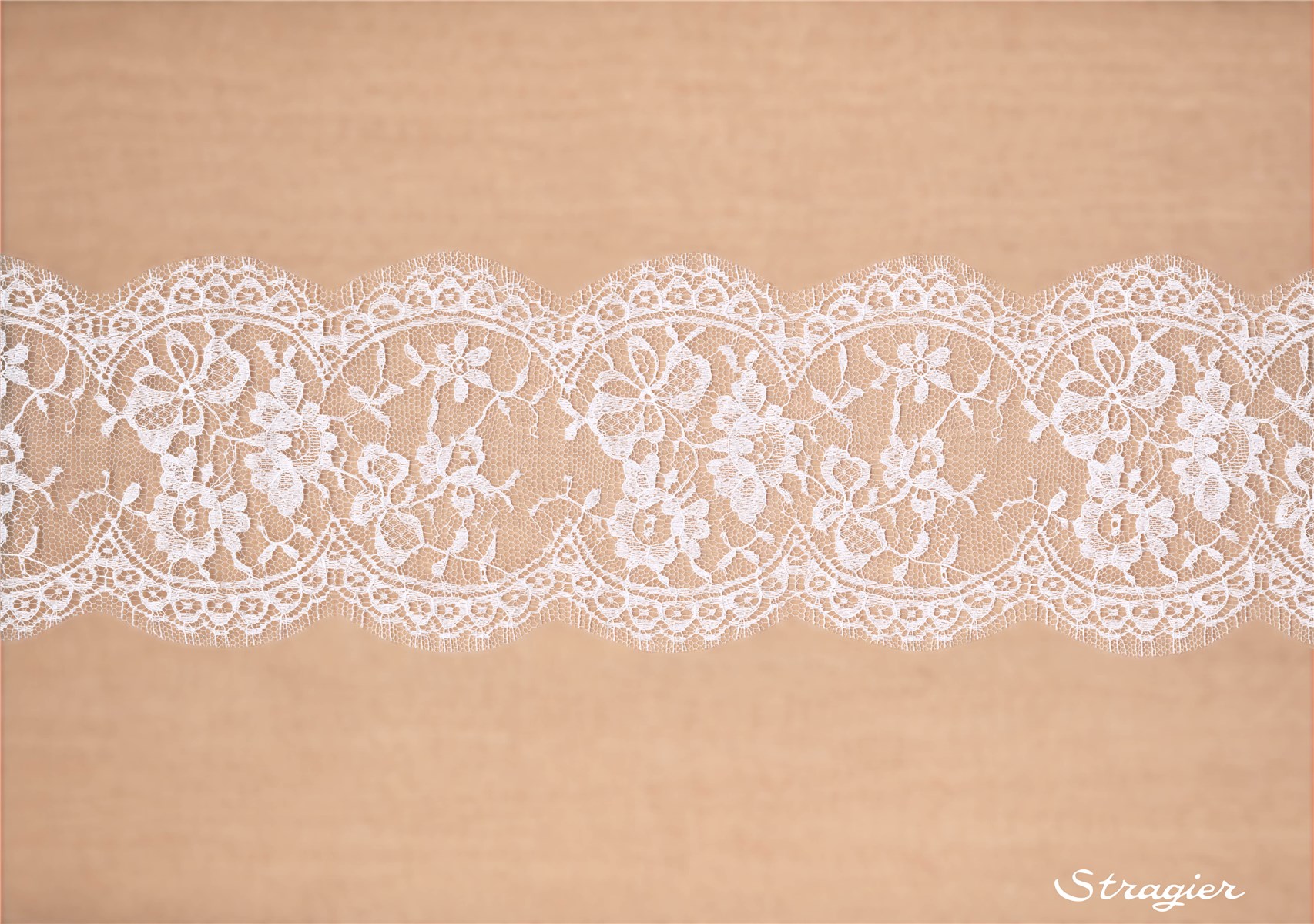 Calais Lace - Milianie - Stragier Optical White - 12 cm