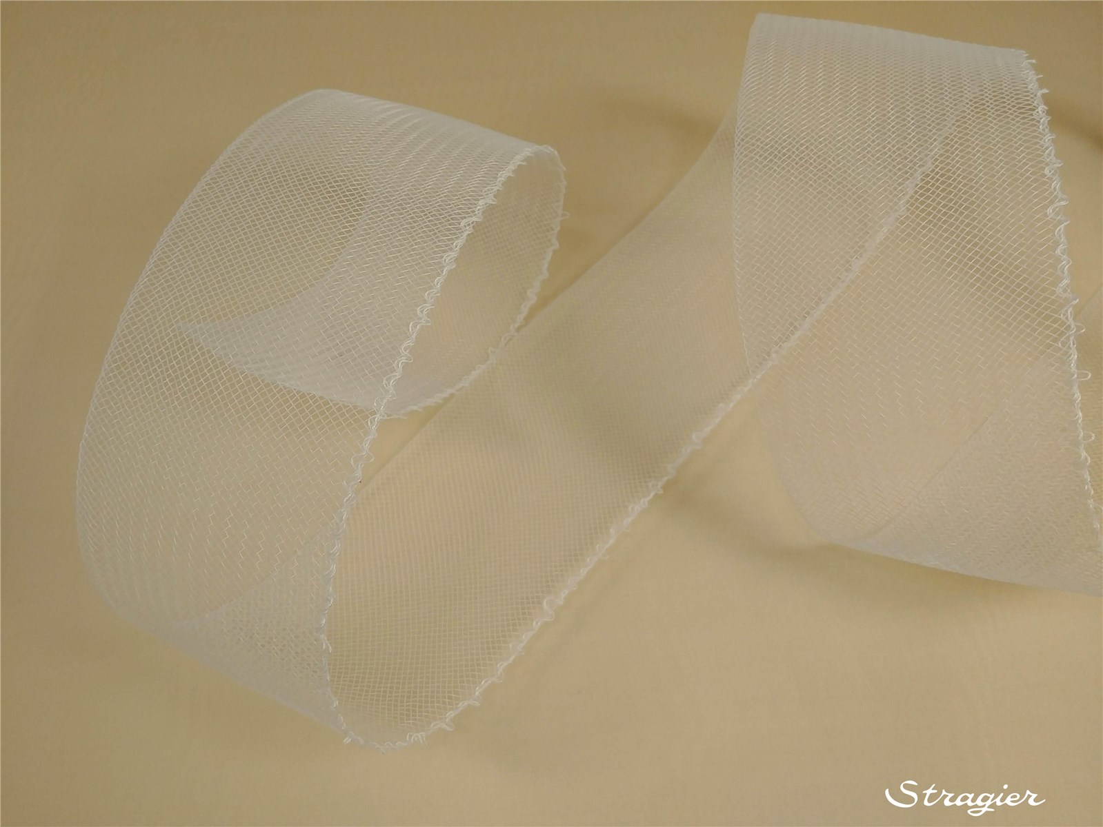 Horsehair braid - coarse - with thread - Plain - Ivoire - 83 mm