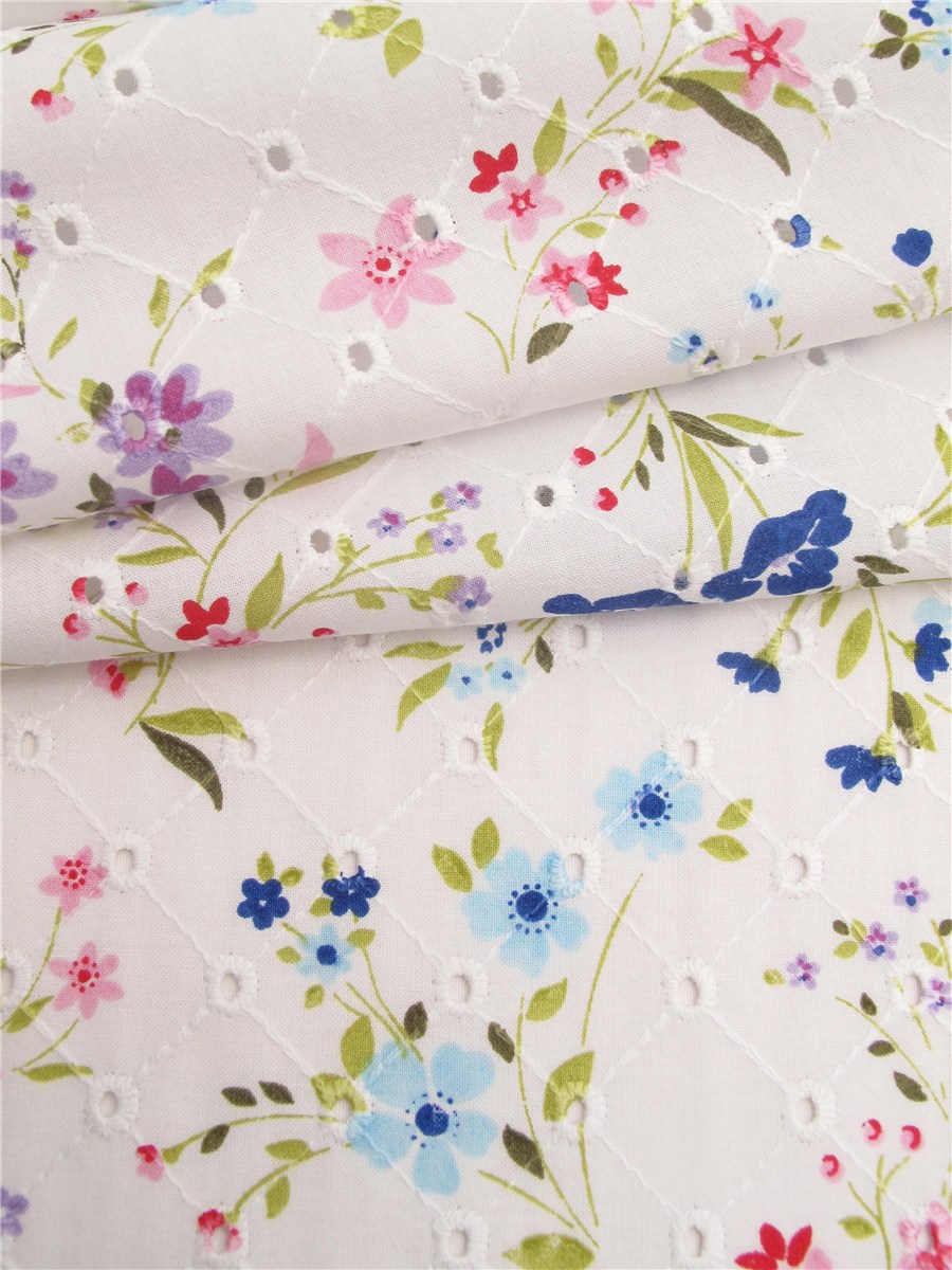 Broderie anglaise - Mademoiselle - 4