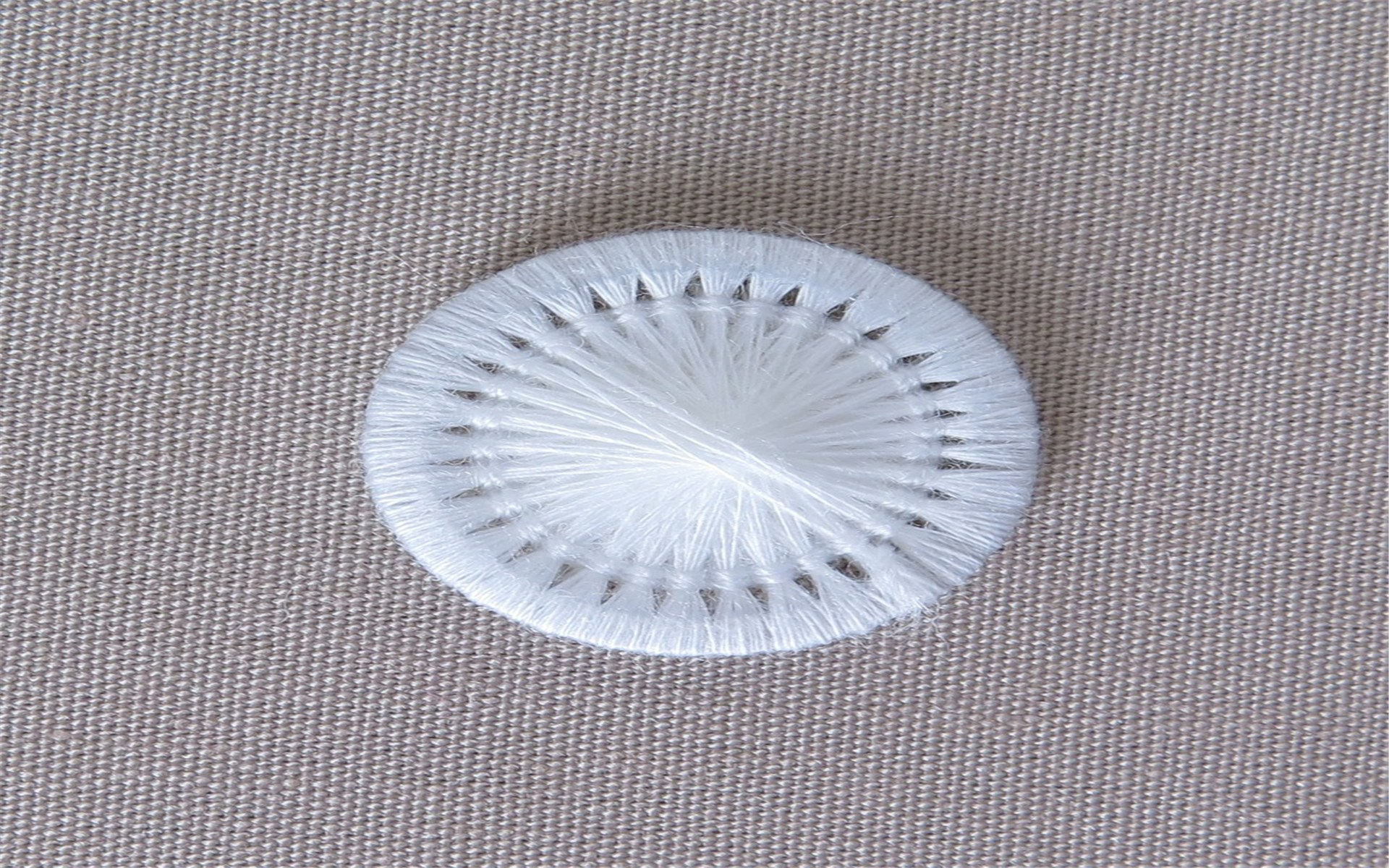 Thread Buttons - Elisabeth - Blanc - 18 mm