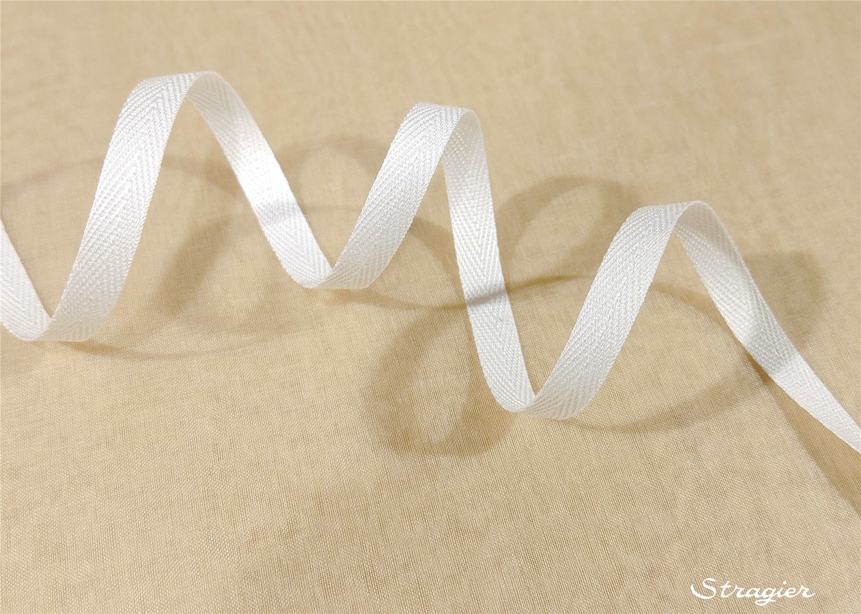 Ruban Coton sergé - uni - 201 Blanc - 6 mm