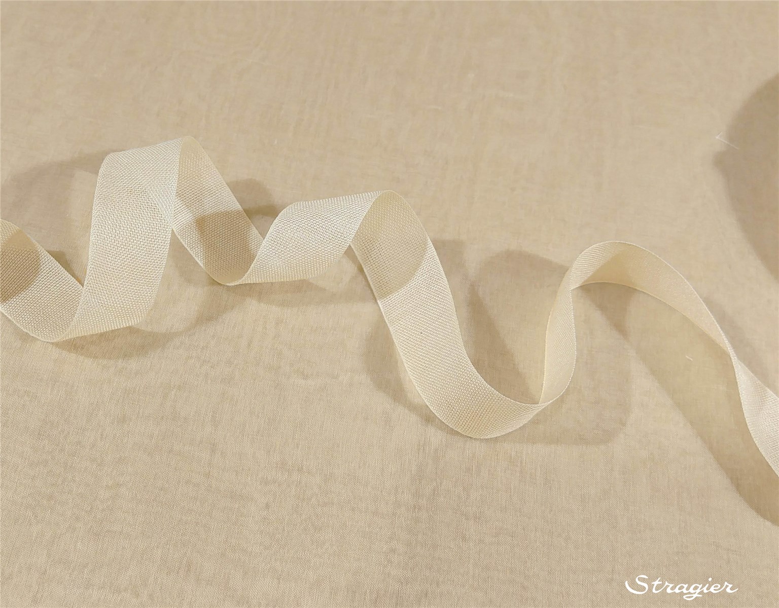 Cotton Tape - Plain - 1 Ecru - 15 mm