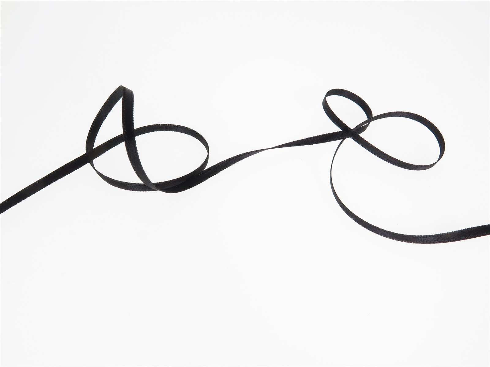 Double Face Satin Ribbon - Plain - 725 Noir - 3 mm