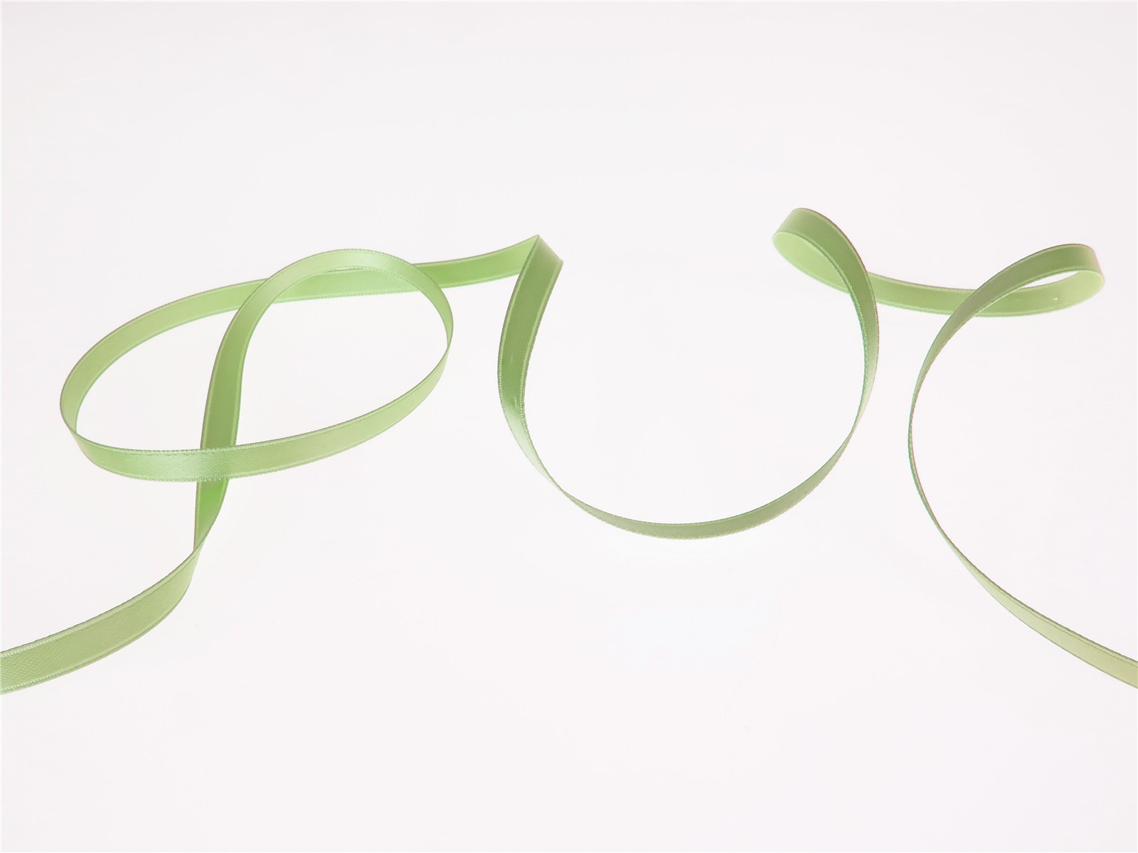 Double Face Satin Ribbon - Plain - 84 Pomme - 6 mm