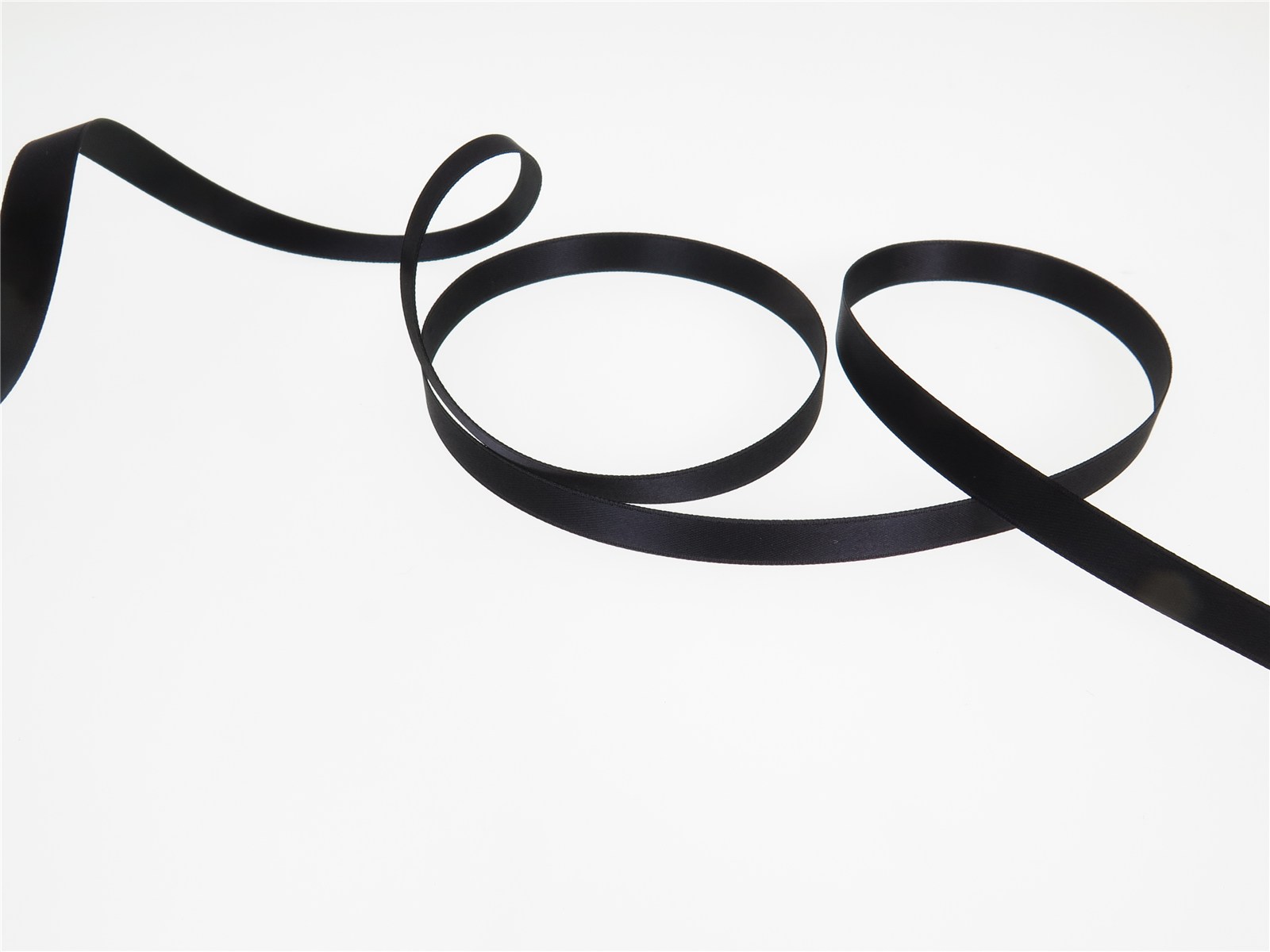 Double Face Satin Ribbon - Plain - 725 Noir - 10 mm