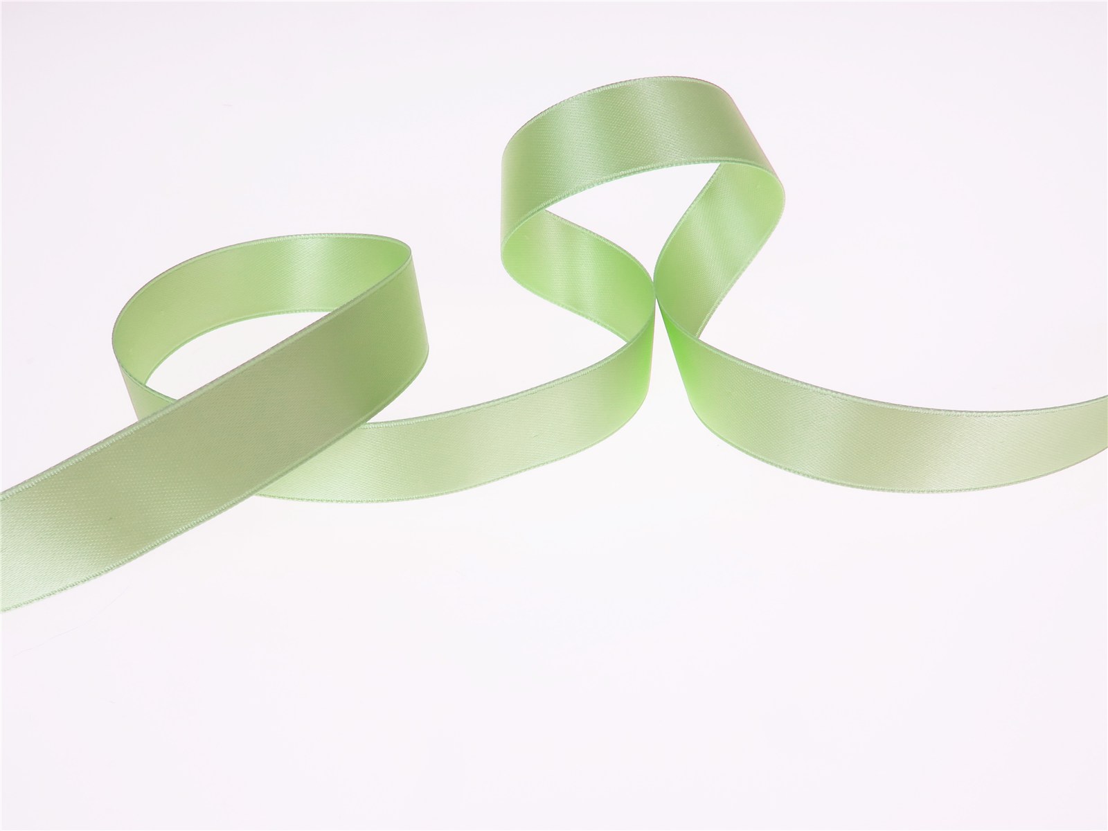 Double Face Satin Ribbon - Plain - 84 Pomme - 16 mm