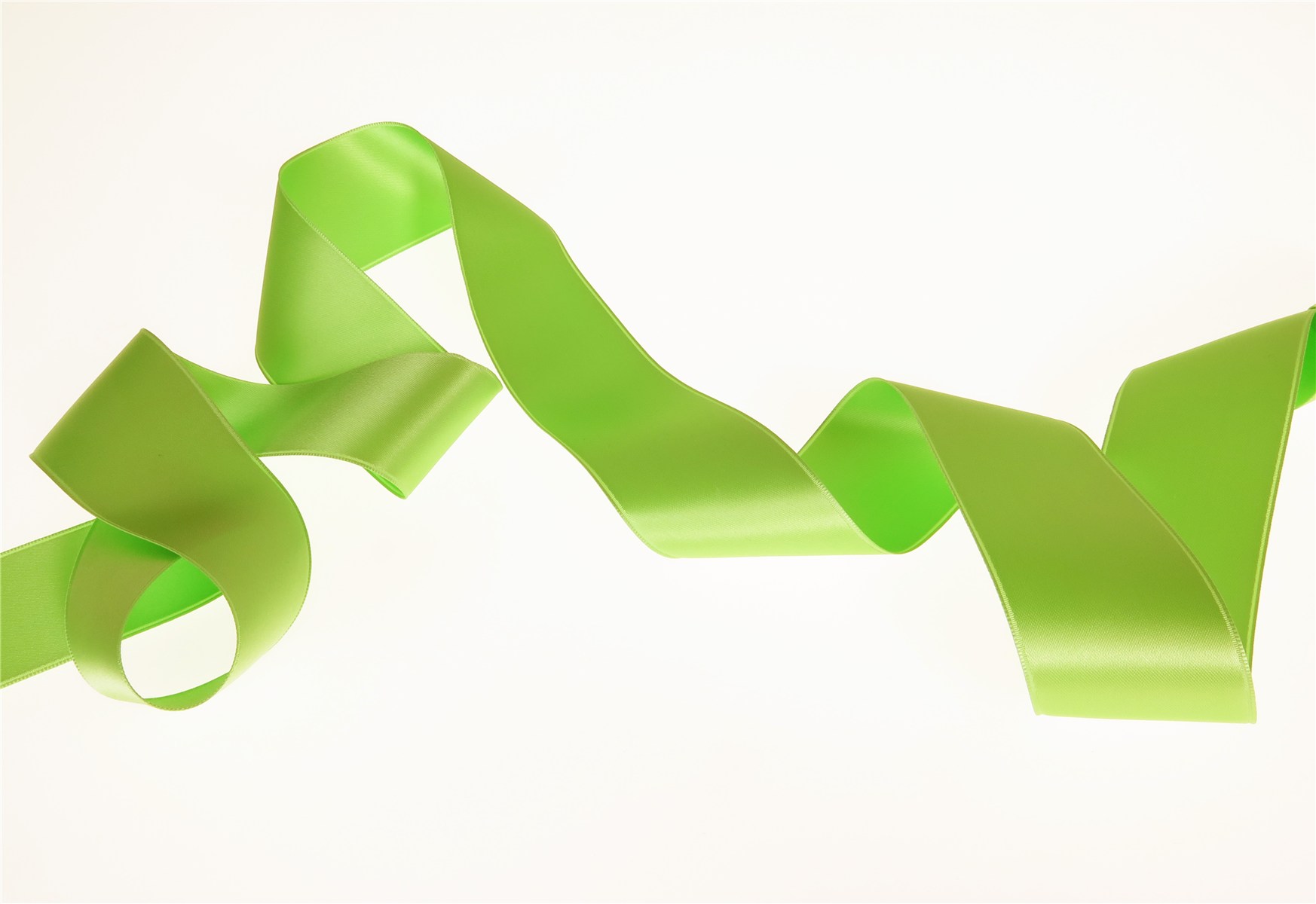 Double Face Satin Ribbon - Plain - 813 Spring Green - 40 mm