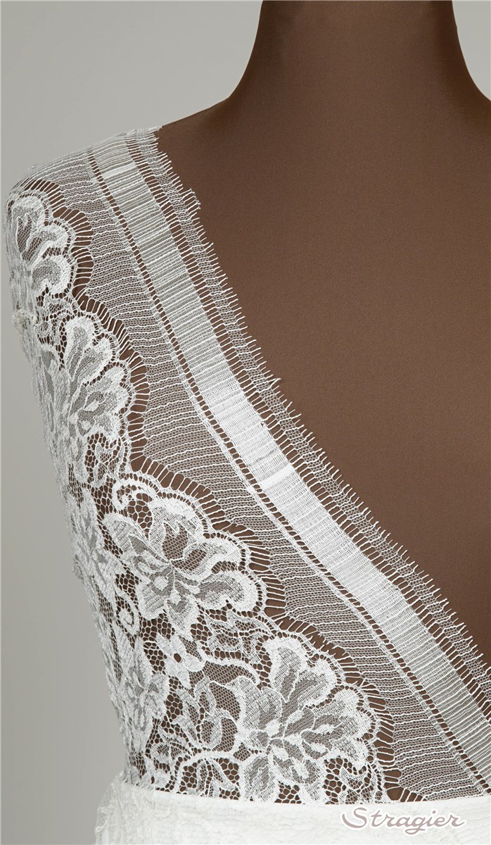 Dentelle De Calais Brodée Vert Pré - Coupon De 50 Cm, Neuf, Pour Couture Et Artisanat