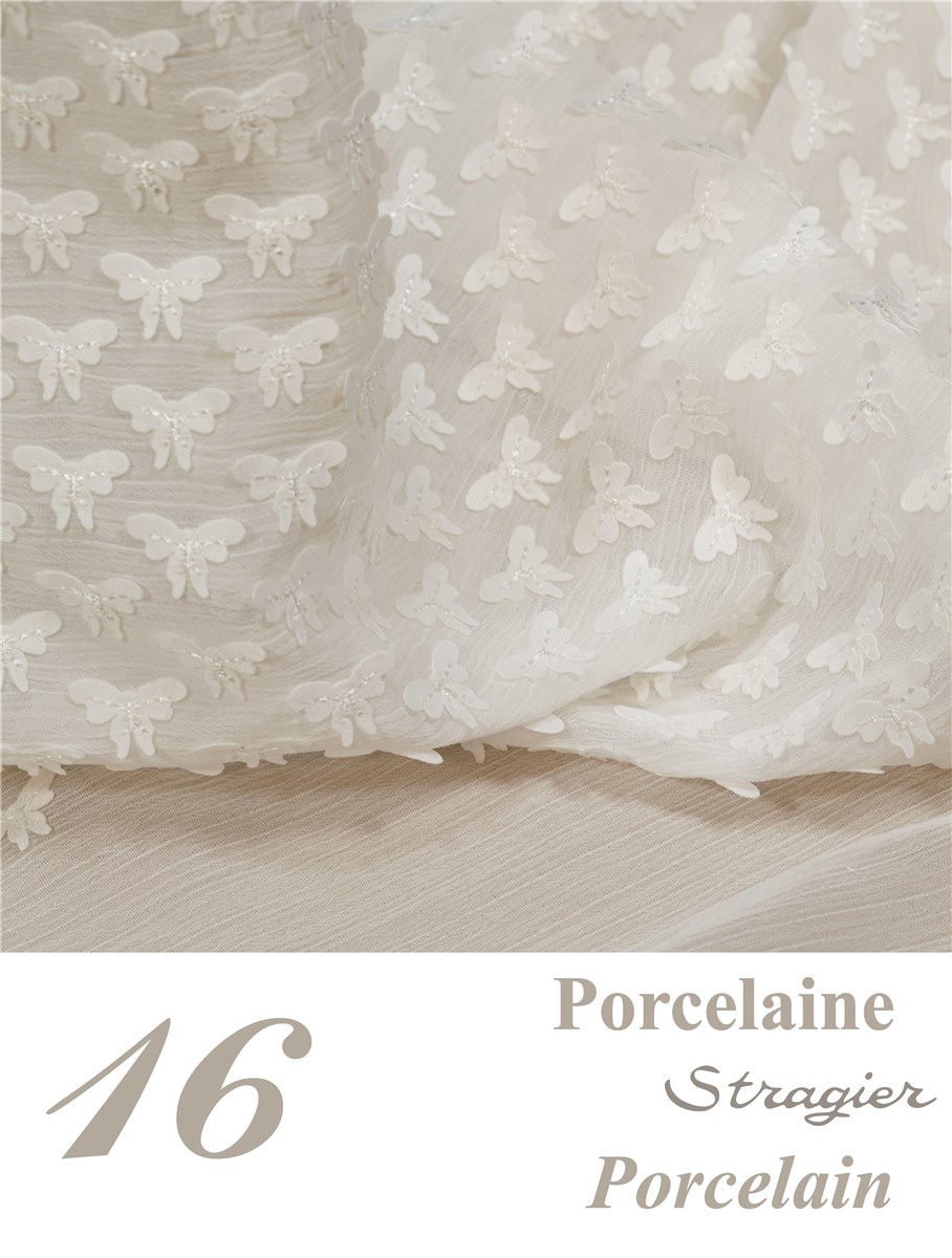 Broderie Relief sur Voile - Envol - Porcelaine Stragier 