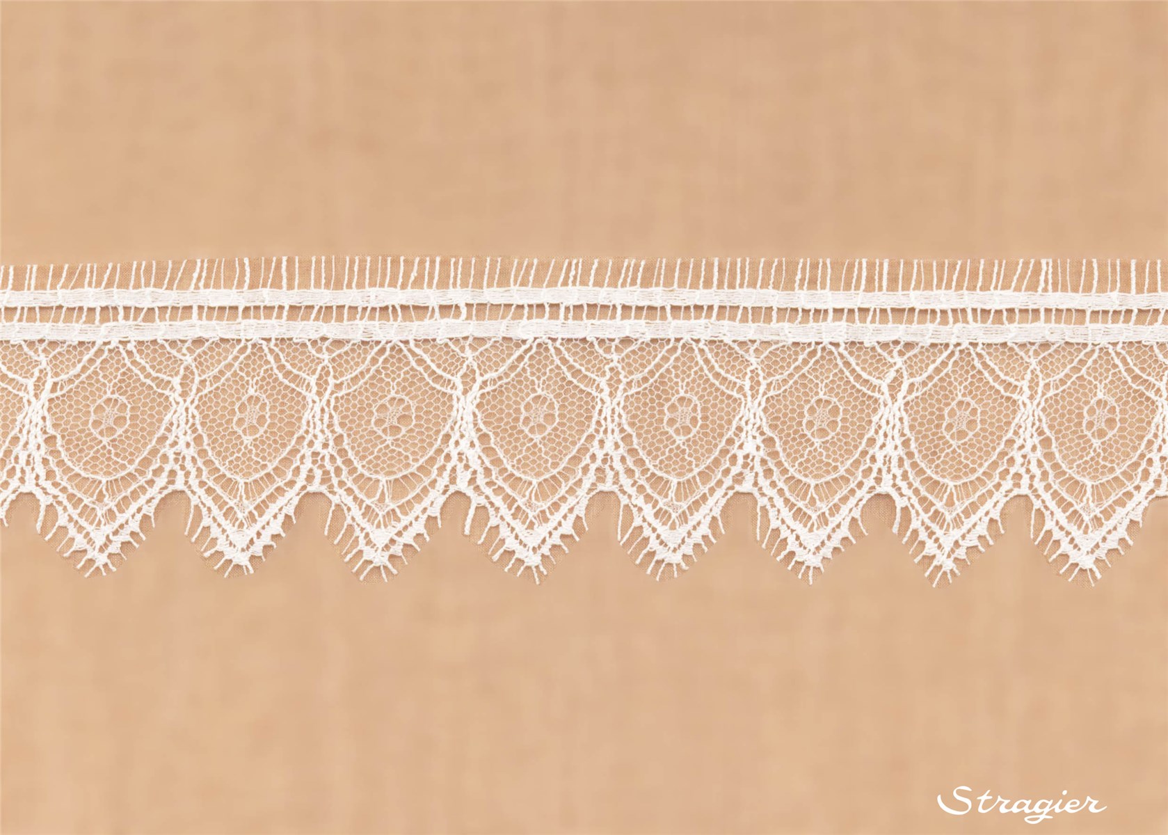 Dentelle Chantilly - Reims - Ivoire Stragier - 5 cm