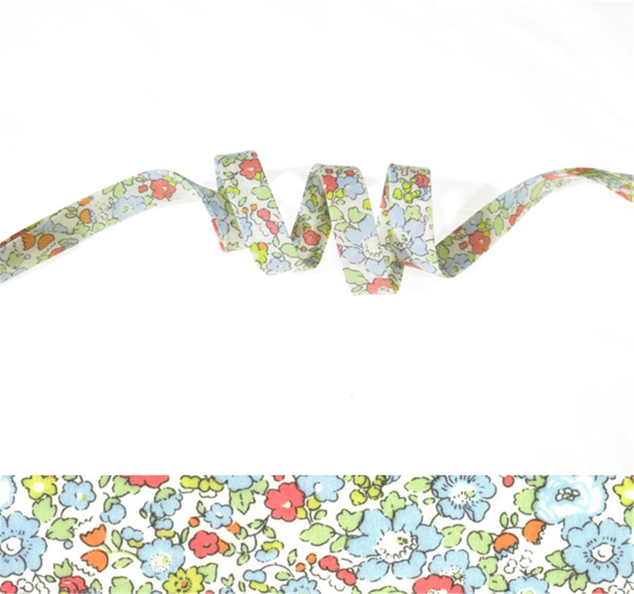 Liberty Bias Binding - 8020 Betsy Ann - Baby blue - 10 mm