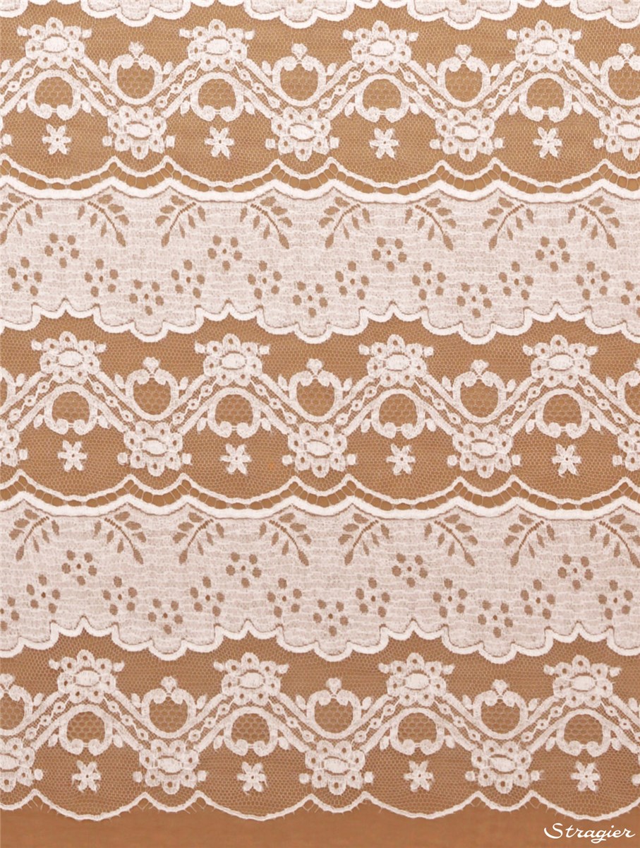 Calais Lace - Laurille - Stragier Pale Ivory - 140 cm