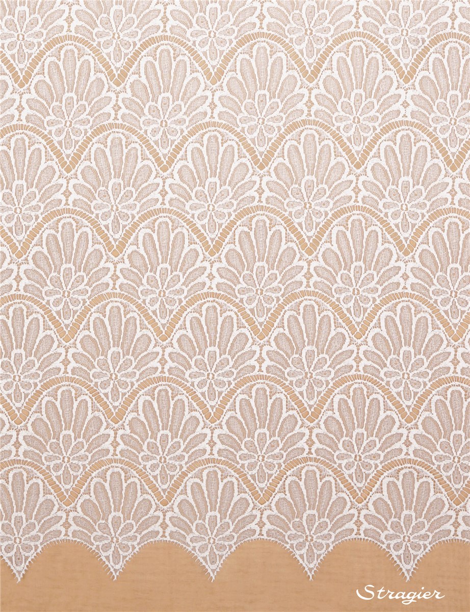 Calais Lace - Cantille - Stragier Ivory - 130 cm
