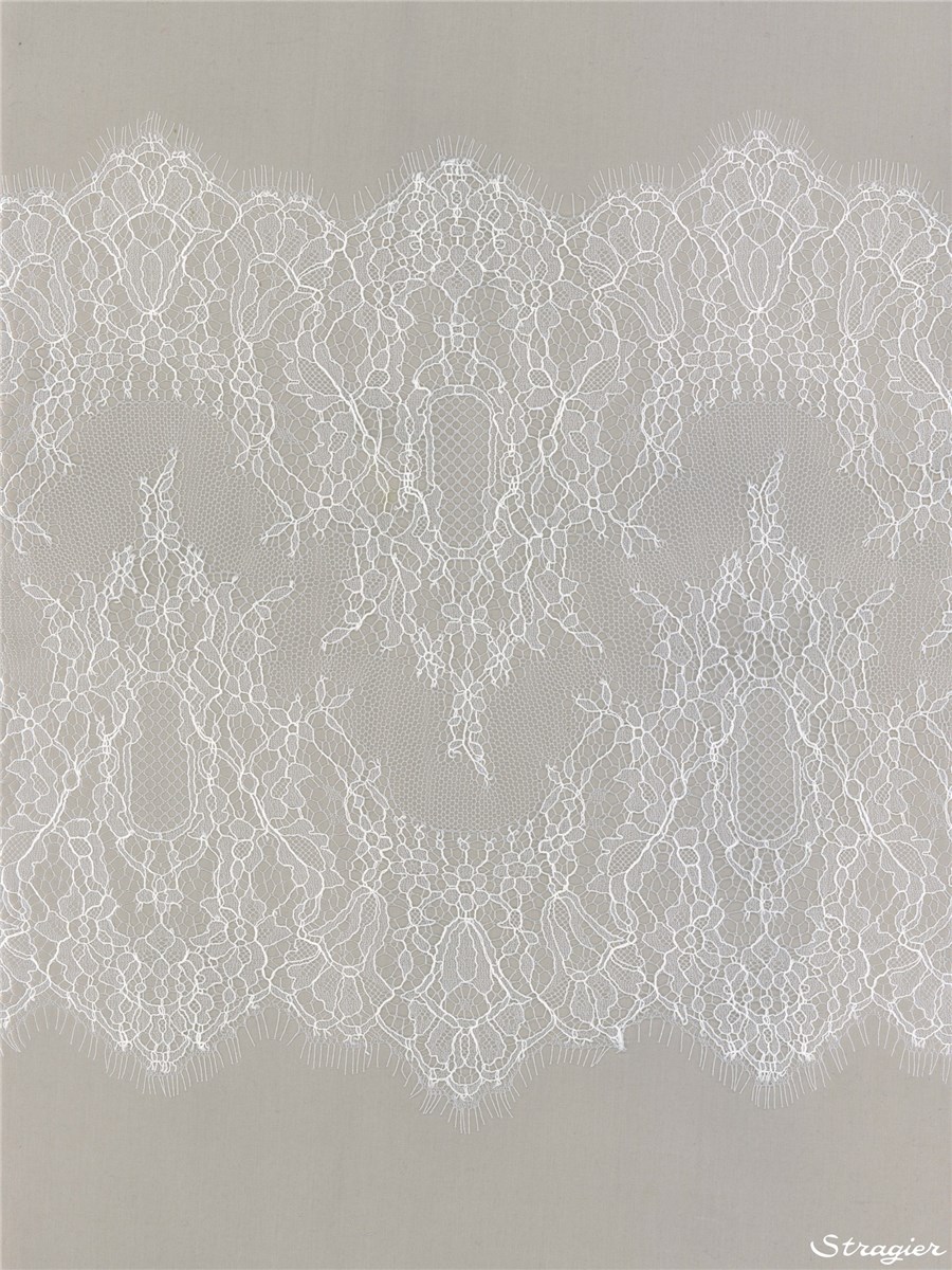 Dentelle Chantilly - Sepia - Ivoire - 30 cm