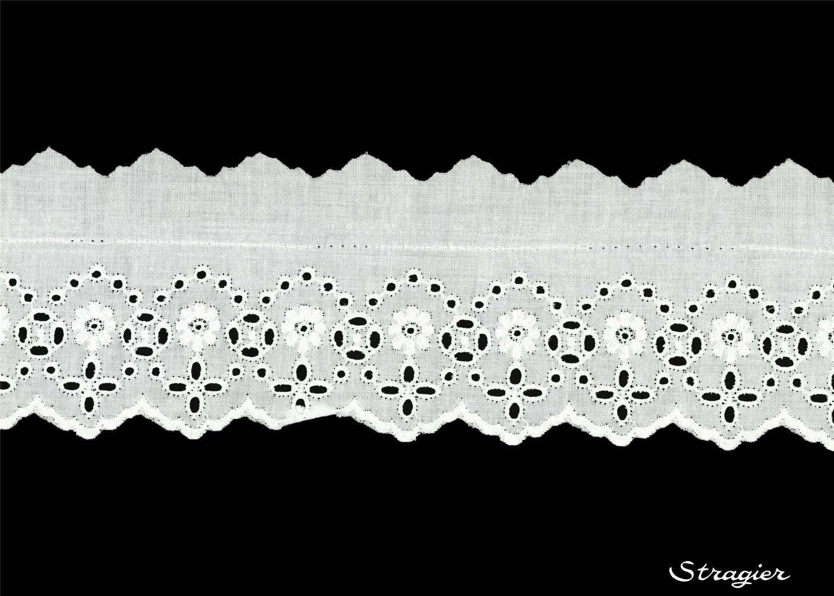 Broderie anglaise - 012089 - Blanc - 65 mm-45 mm