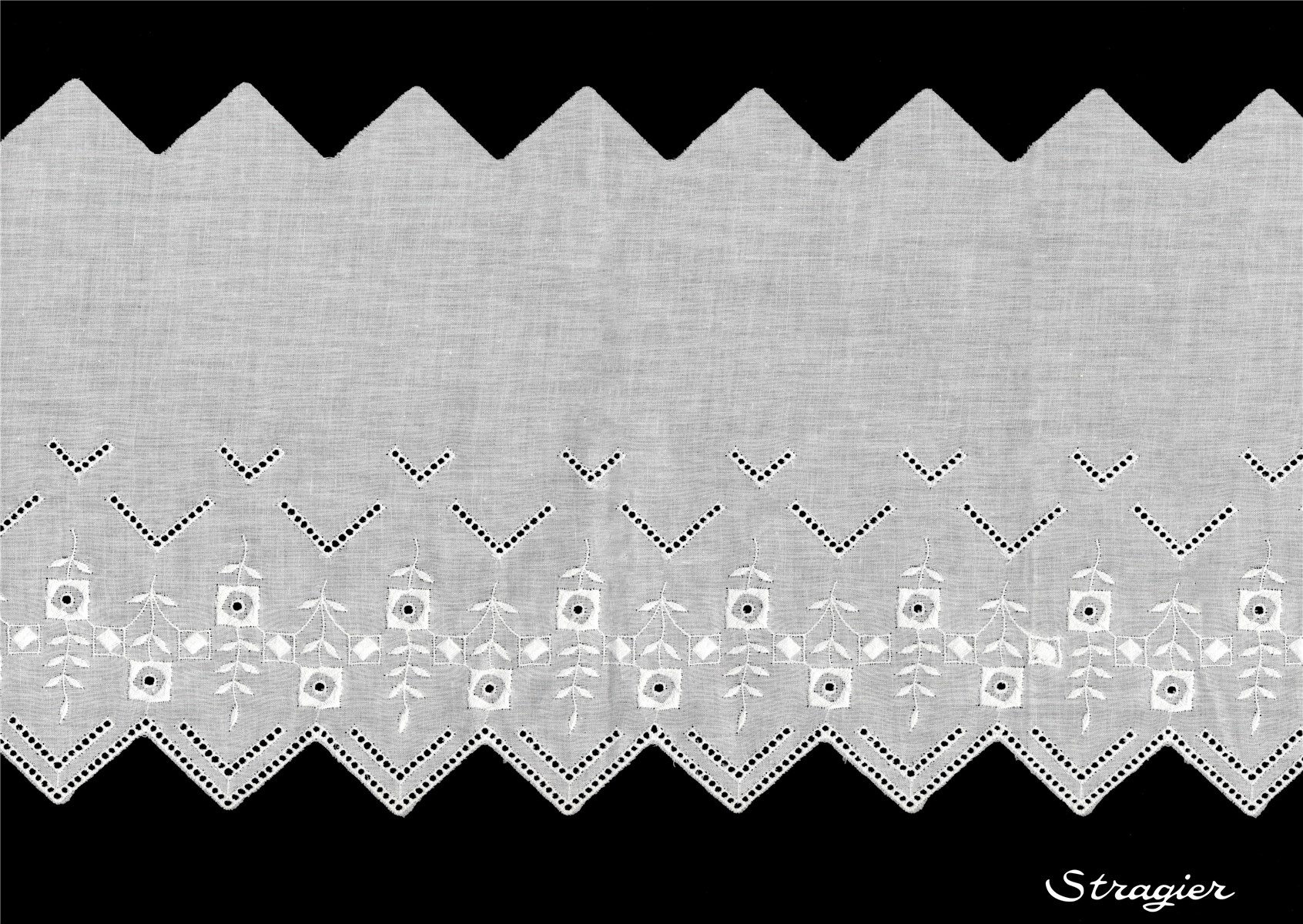 Cotton Eyelet Lace Trim - Fiorissa - Blanc - 250 mm-115 mm