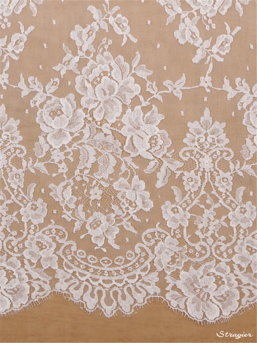 Dentelle de Calais - Antoinette - Ivoire Stragier - 114 cm